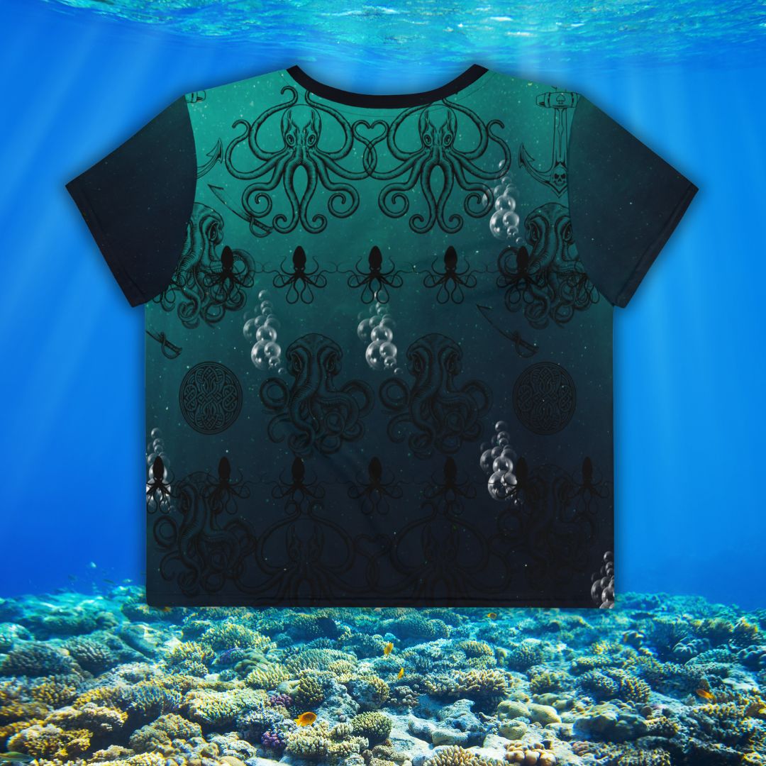 Creatures of the sea Crop Tee